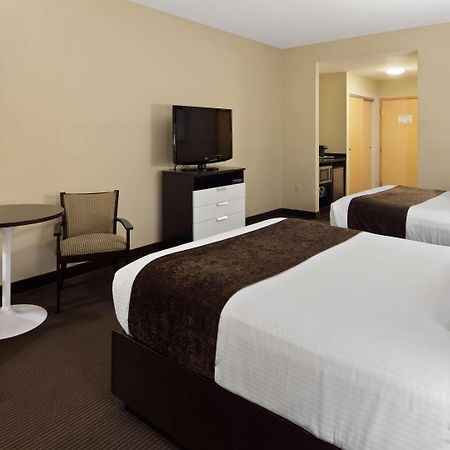 Best Western Plus Miami Intl Airport Hotel & Suites Coral Gables Екстериор снимка